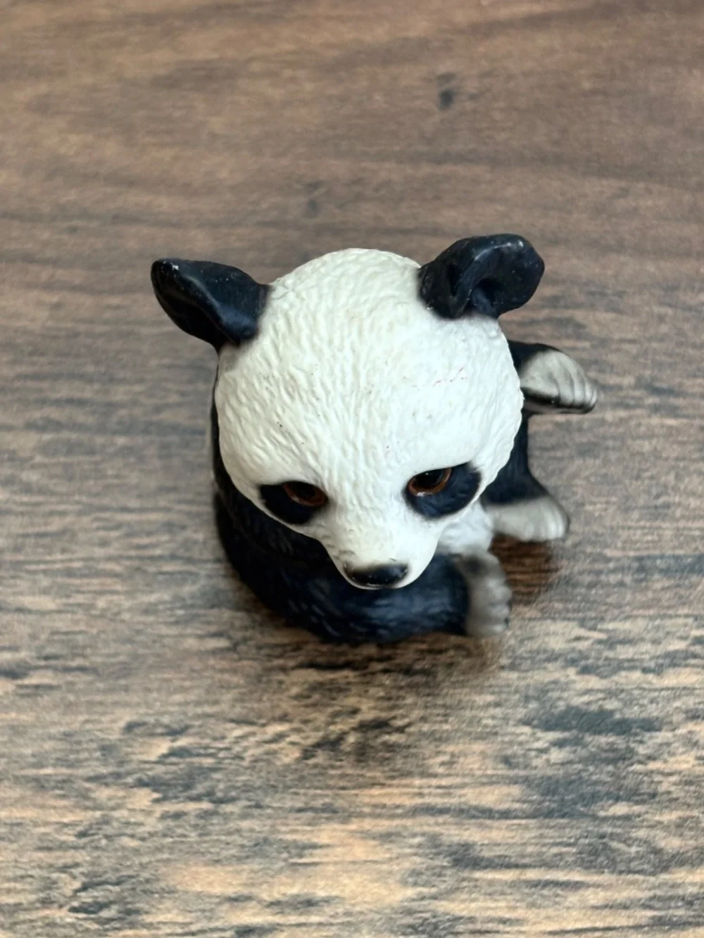 House of Global Art Harvey Knox Panda Bear Figurine Realistic Collectible Topper